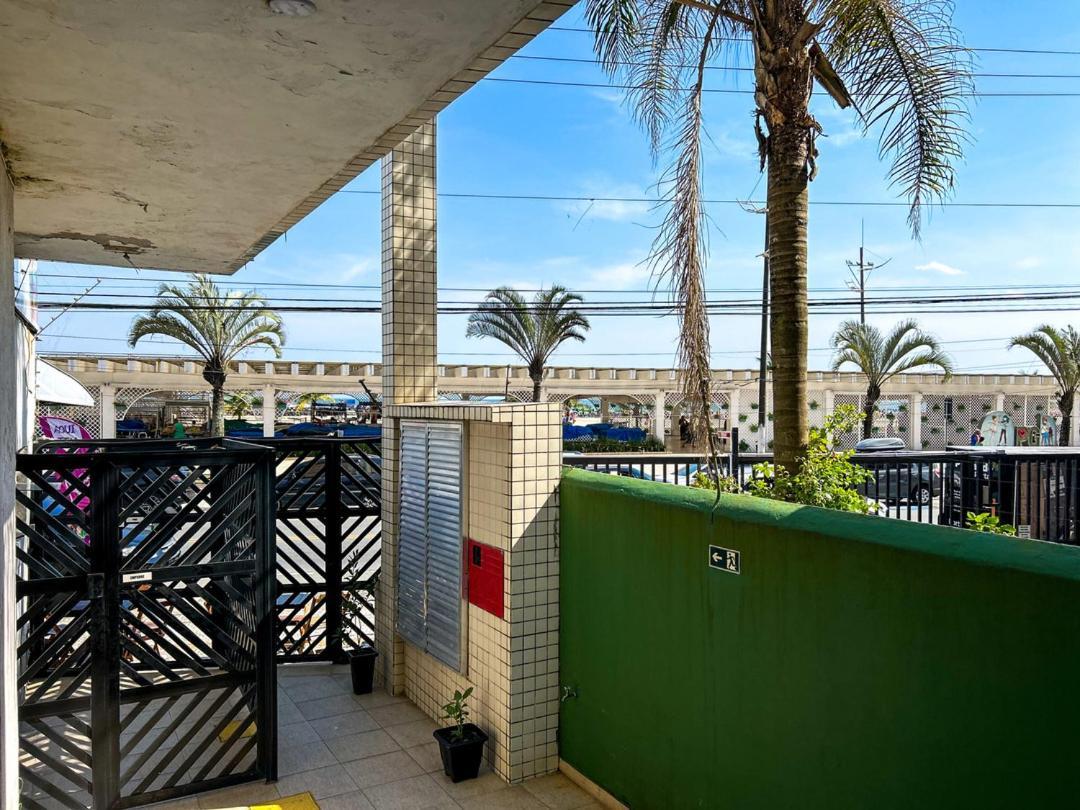 Otimo Loft Pe Na Areia Na Praia Da Guilhermina Sp Leilighet Praia Grande  Eksteriør bilde